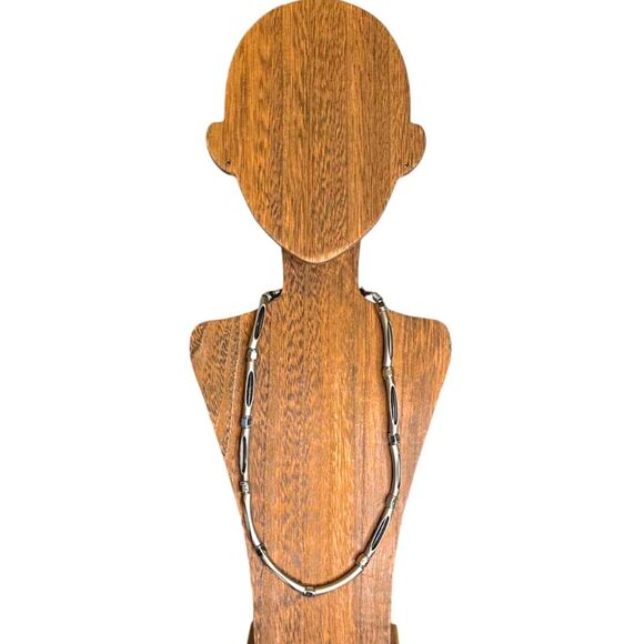 Vintage Unique UNISEX Silver Curved Peek a Boo Black Bead Braided/Chain Necklace - Picture 1 of 7